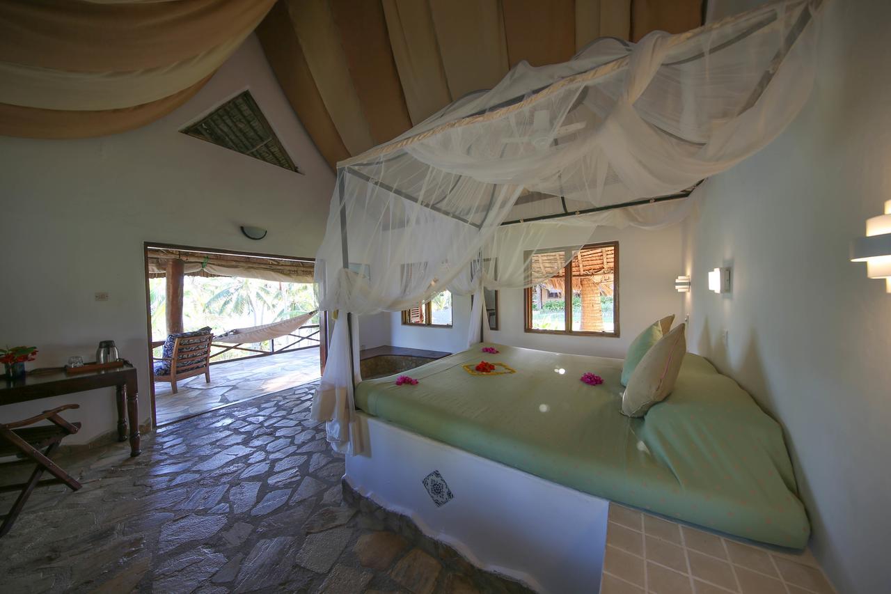 Kinasi Lodge Utende 外观 照片