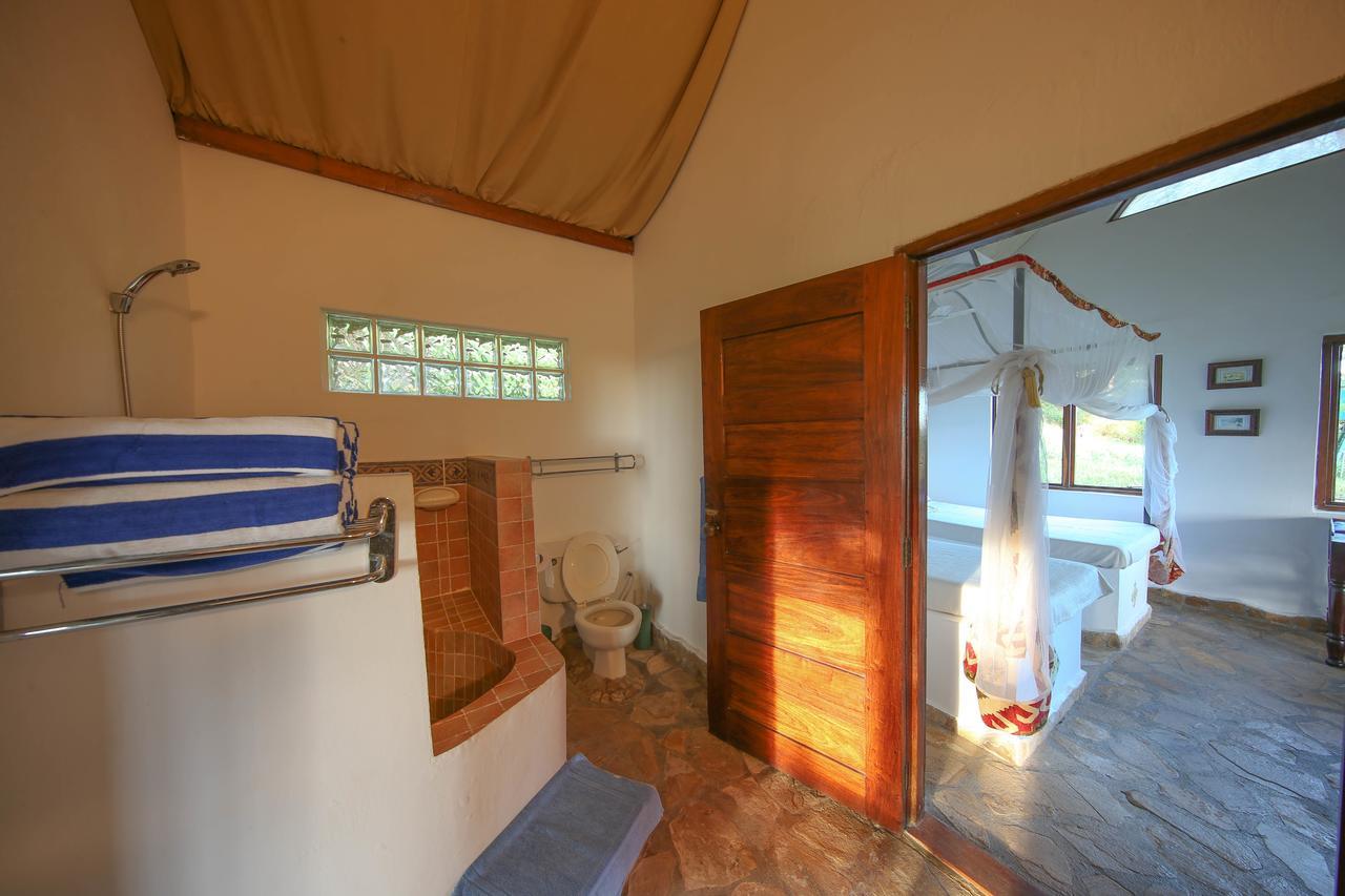 Kinasi Lodge Utende 外观 照片