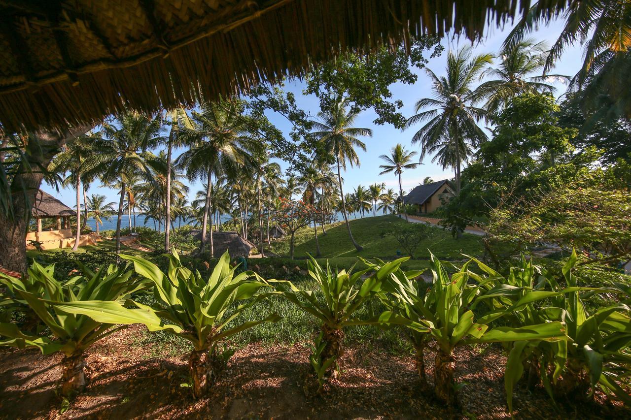 Kinasi Lodge Utende 外观 照片