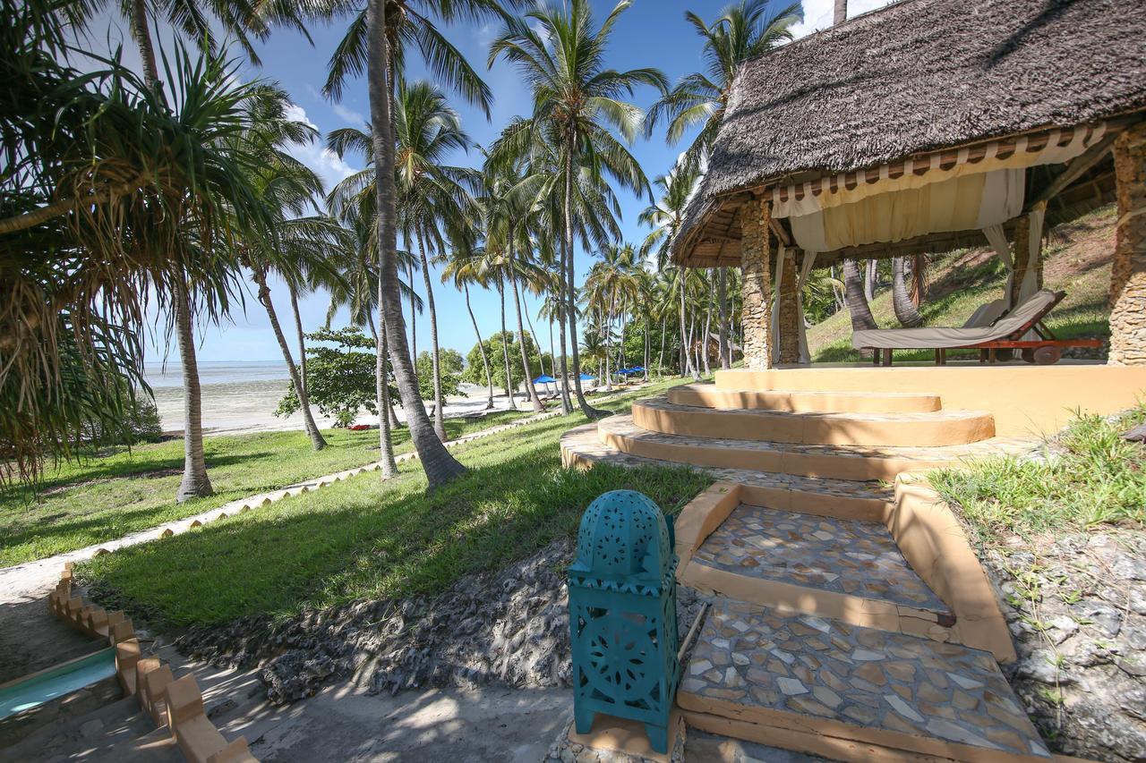 Kinasi Lodge Utende 外观 照片