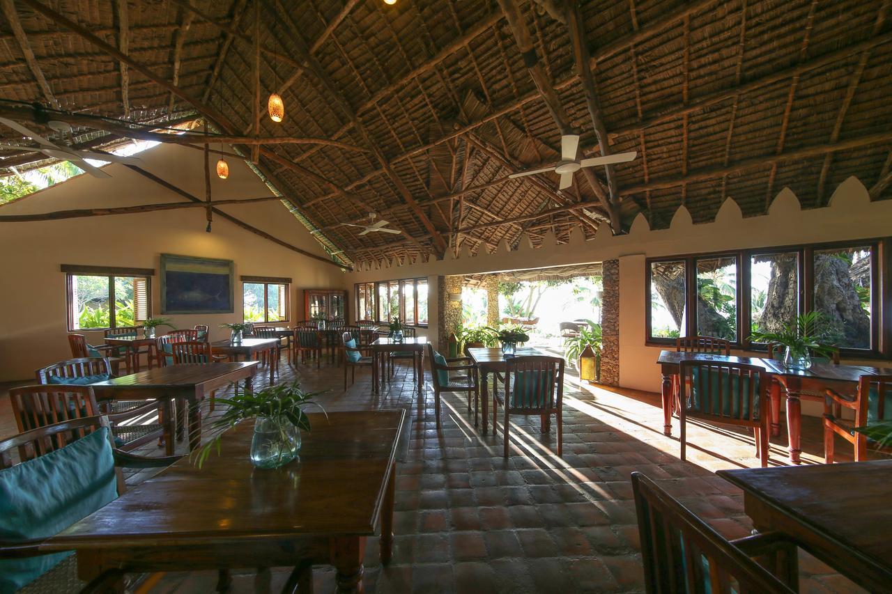 Kinasi Lodge Utende 外观 照片